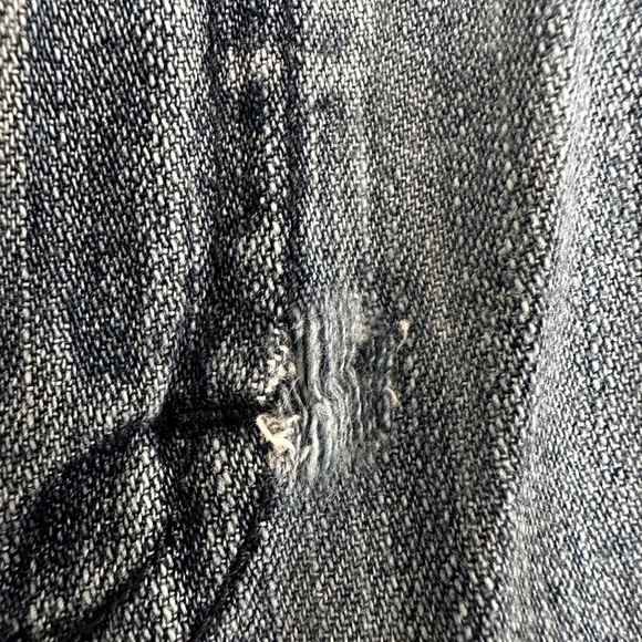 Lee VTG 90’s Mom Carpenter Shorts. Just Below The Waist. 14M.  Cargo Pockets. - Picture 7 of 10